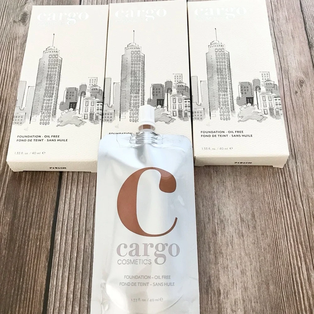 🆕4 Boxes CARGO Oil Free Foundation (LAST ONE)